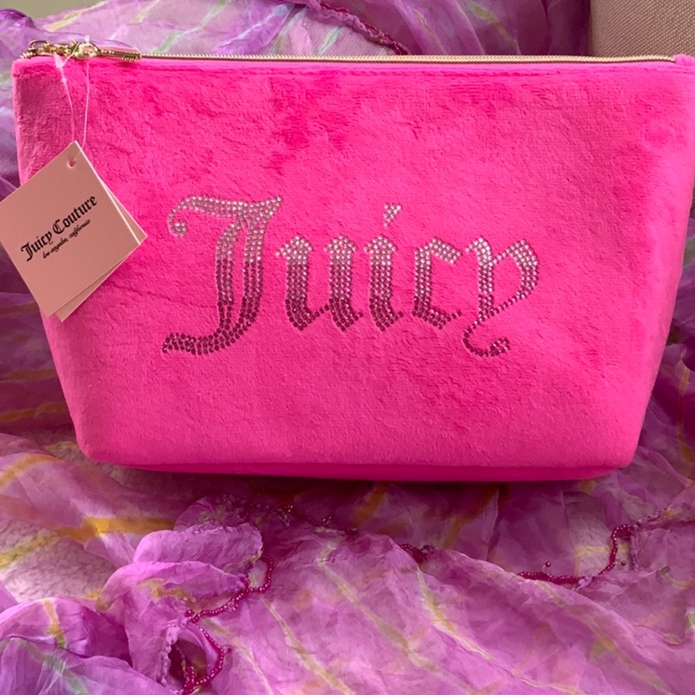 💖Juicy Couture Fuchsia Velour Bling Logo Makeup Bag